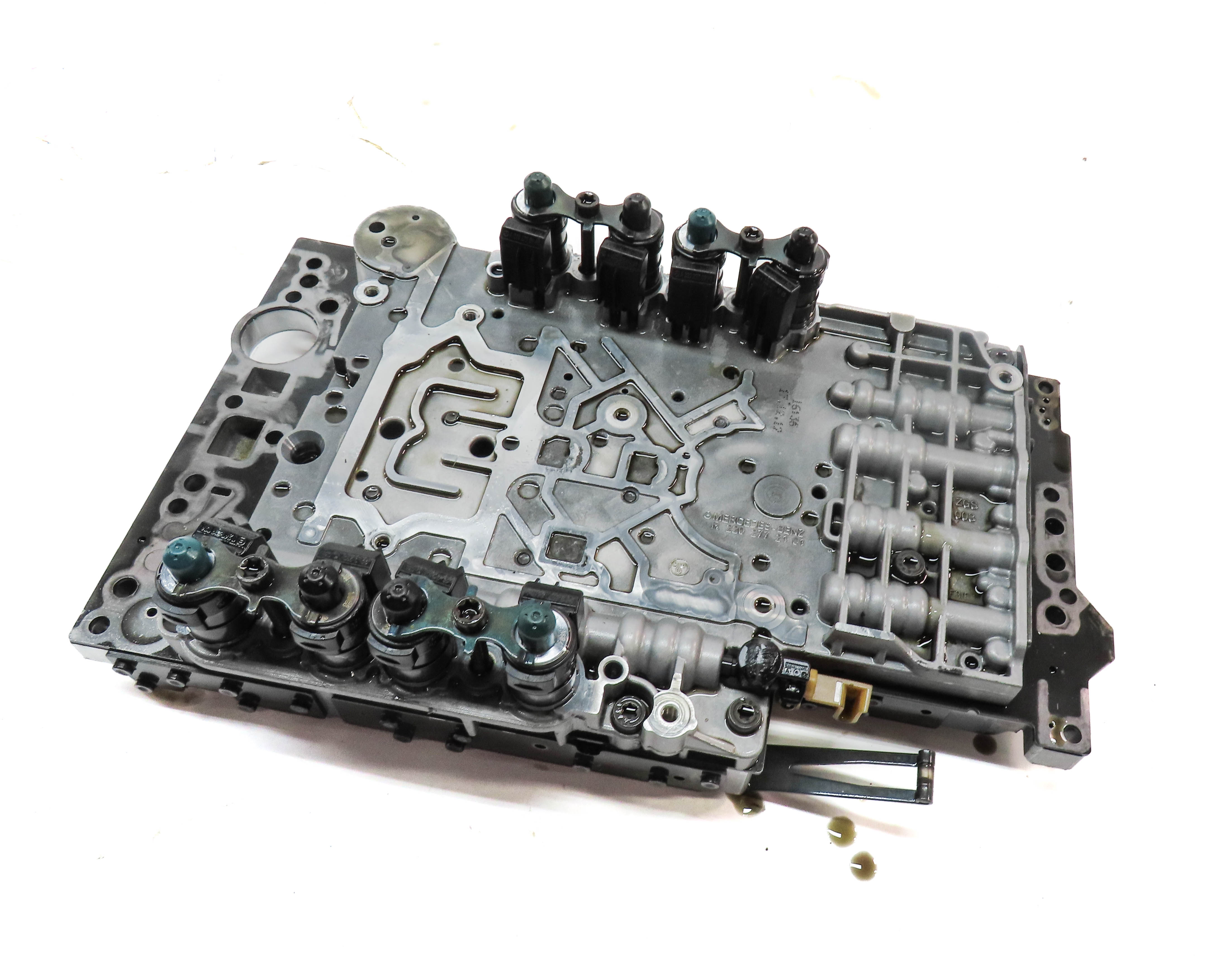 12-13 MERCEDES CL E S CLS W221 AWD AUTO 7 SPEED TRANSMISSION VALVE BODY BLOCK — exact item pictured